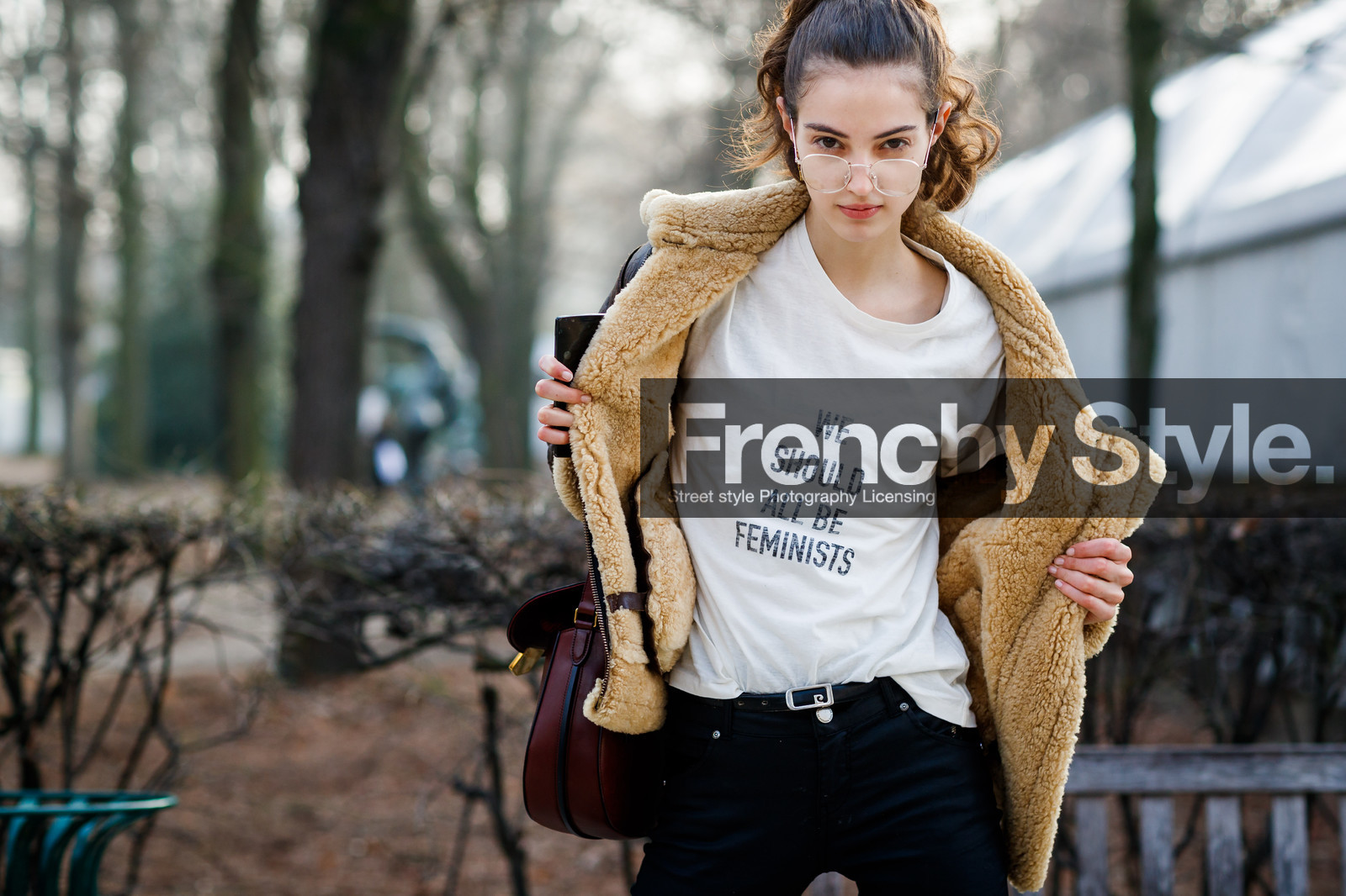black denim, brown fur, christian dior, denim pants, fur jacket, jeans, leather bag, leather jacket, printed t shirt, shearling, trousers, white t shirt, fashion week, frenchystyle, FW, jonathan paciullo, street style, PFW, PARIS, SPRING SUMMER 2017, SS 17, HAUTE COUTURE, atmosphere details, detail, horizontal, portrait, model