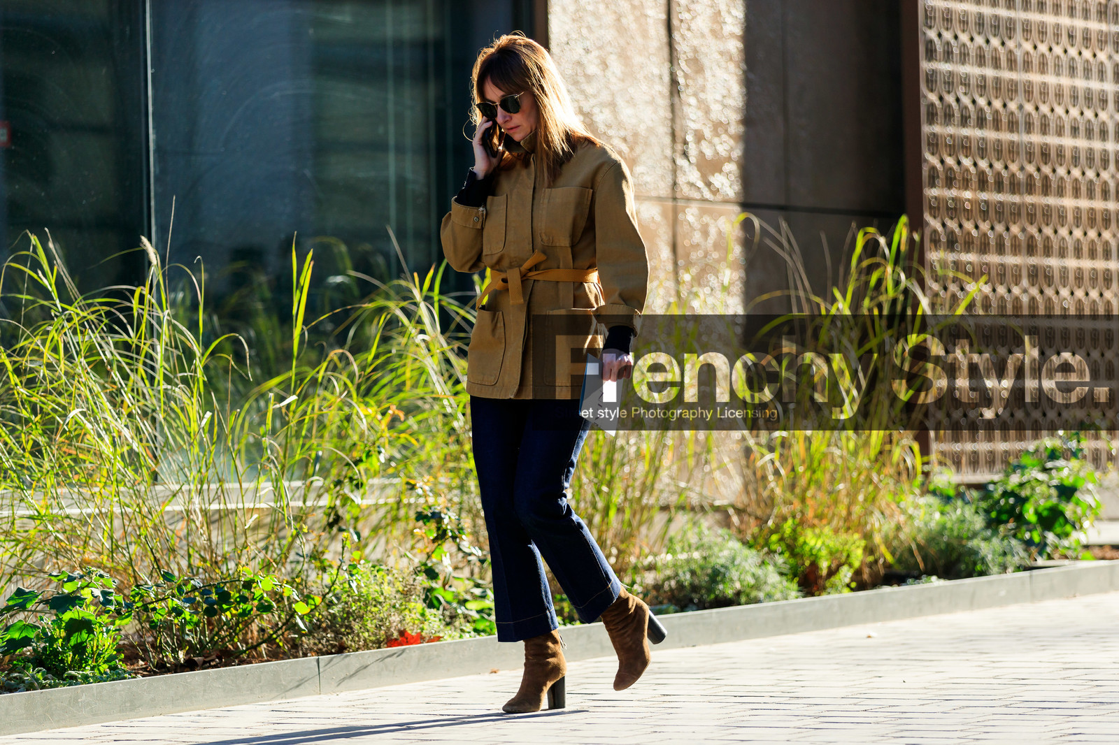 black pants, brown belt, brown boots, brown jacket, erin doherty, high heels, leather shoes, sunglasses, trousers, PARIS, PFW, street style, jonathan paciullo, FW, frenchystyle, fashion week, AUTUMN WINTER 2019-2020, AW 19-20, FALL WINTER 2019-2020, FW 19-20, horizontal, atmosphere details, full length