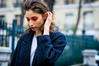 black coat, eyeshadow, fashion week, frenchystyle, FW, jonathan paciullo, street style, PFW, PARIS, SPRING SUMMER 2017, SS 17, HAUTE COUTURE, atmosphere details, detail, horizontal, portrait, model