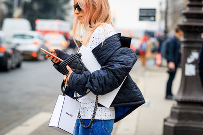 black bag, black jacket, black mules, black turtleneck, blue denim, boy bag, chanel, denim pants, dyed hair, jeans, leather bag, off the shoulder, pink hair, sunglasses, trousers, tweed jacket, white jacket, fashion week, frenchystyle, FW, jonathan paciullo, street style, PFW, PARIS, SPRING SUMMER 2017, SS 17, HAUTE COUTURE, atmosphere details, detail, horizontal, Charlotte Groeneveld