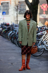 blazer, bordeaux, burgundy, camel bag, camel boots, checked, graphic bag, graphic jacket, graphic skirt, green jacket, high heels, leather bag, leather shoes, loewe, maria bernad, multicolor sweater, plaid, prada, printed bag, printed jacket, printed skirt, printed sweater, red skirt, sunglasses, tartan, MILAN, MFW, fashion week, frenchystyle, FW, jonathan paciullo, street style, AUTUMN WINTER 2019-2020, AW 19-20, FALL WINTER 2019-2020, FW 19-20, vertical, full length