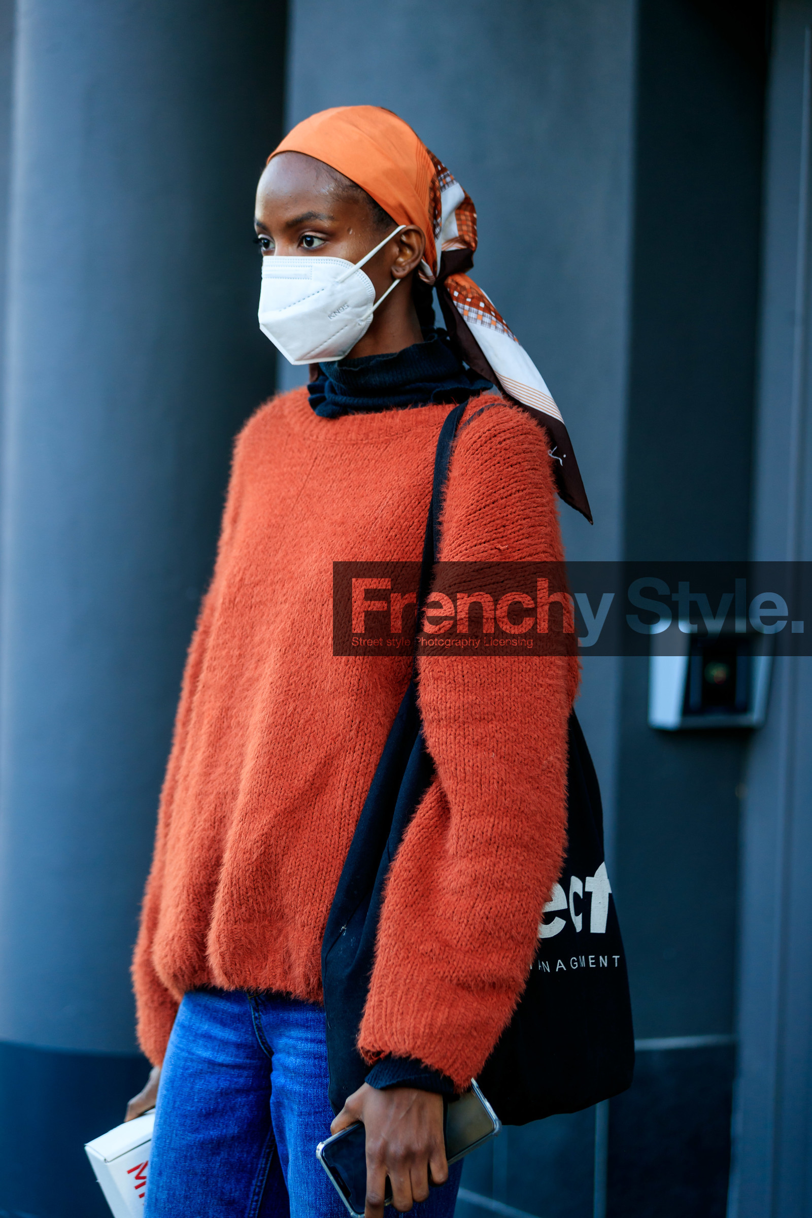 covid face mask, street style, jonathan paciullo, FW, frenchystyle, fashion week, MFW, MILAN, SPRING SUMMER 2021, SS 21, vertical, detail, model