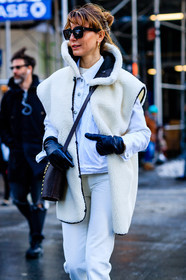 AUTUMN WINTER 2017-2018, AW 17-18, black bag, black gloves, denim jacket, denim pants, detail, ece sukan, FALL WINTER 2017-2018, fashion week, frenchystyle, FW, FW 17-18, jeans, jonathan paciullo, leather bag, leather jacket, NEW YORK, NYFW, shearling, street style, studs, sunglasses, trousers, vertical, white denim, white fur, white jacket