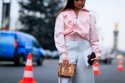 beige bag, bomber jacket, chanel, graphic bag, leather bag, pink jacket, trousers, white pants, wood bag, fashion week, frenchystyle, FW, jonathan paciullo, street style, PFW, PARIS, SPRING SUMMER 2017, SS 17, HAUTE COUTURE, atmosphere details, detail, horizontal