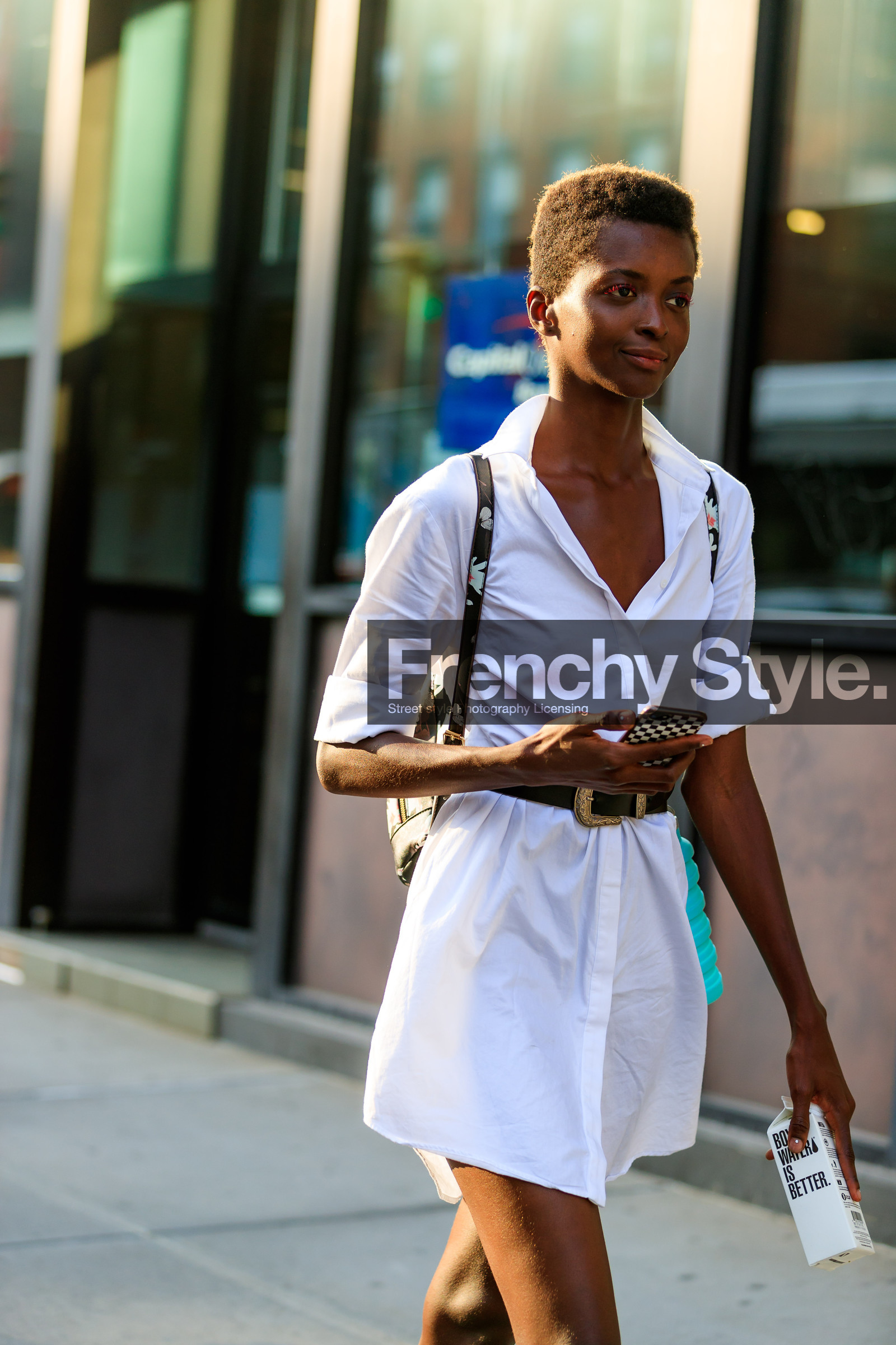 backpack, black belt, leather bag, leather belt, model, shirt dress, white dress, fashion week, frenchystyle, FW, jonathan paciullo, street style, NYFW, NEW YORK, SPRING SUMMER 2019, SS 19, vertical, detail, atmosphere details