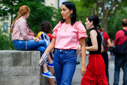 atmosphere details, blue denim, denim pants, detail, fashion week, frenchystyle, FW, horizontal, jeans, jonathan paciullo, MENSWEAR, PARIS, PFW, pink top, ruffles, SPRING SUMMER 2018, SS 18, street style, trousers