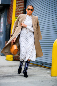 beige coat, black boots, black shoes, camel bag, checked, graphic bag, graphic dress, graphic jacket, high boots, high heels, houndstooth pattern, leather bag, leather shoes, over the shoulder, plaid, polka dot, printed dress, printed jacket, sunglasses, tartan, white dress, street style, jonathan paciullo, FW, frenchystyle, fashion week, NYFW, NEW YORK, AUTUMN WINTER 2018-2019, AW 18-19, FALL WINTER 2018-2019, FW 18-19, vertical, full length, danielle bernstein