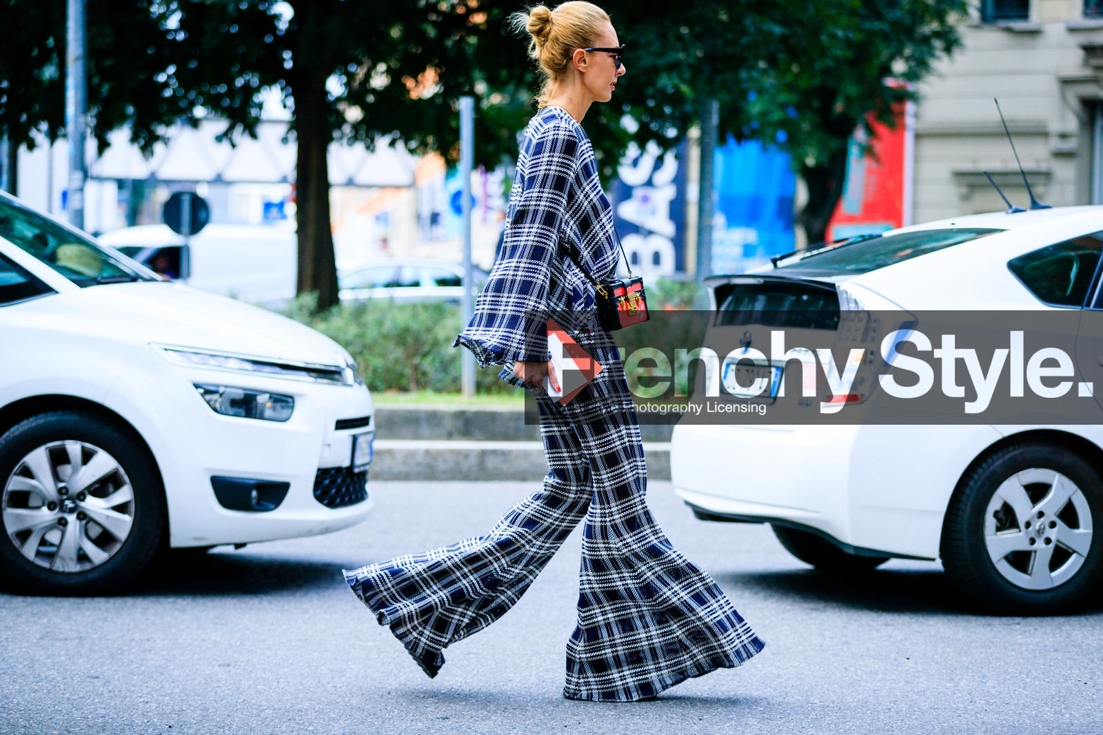 atmosphere details, check shirt, checked pants, checked top, fashion week, frenchystyle, full length, FW, graphic pants, graphic top, horizontal, jonathan paciullo, leather bag, louis vuitton, MFW, MILAN, plaid, printed pants, printed top, red bag, SPRING SUMMER 2017, SS 17, street style, sunglasses, tartan, trousers