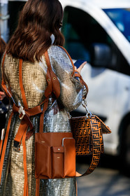 brown bag, brown coat, fendi, graphic bag, graphic jacket, leather bag, monogram, printed bag, printed jacket, transparent coat, MILAN, MFW, fashion week, frenchystyle, FW, jonathan paciullo, street style, AUTUMN WINTER 2019-2020, AW 19-20, FALL WINTER 2019-2020, FW 19-20, vertical, atmosphere details, detail