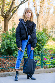 AUTUMN WINTER 2017-2018, AW 17-18, black bag, black jacket, black shoes, black sweater, blue denim, denim pants, down jacket, FALL WINTER 2017-2018, fashion week, frenchystyle, full length, FW, FW 17-18, high heels, jeans, jonathan paciullo, leather bag, leather shoes, model, PARIS, PFW, ruffles, street style, tote bag, trousers, vertical