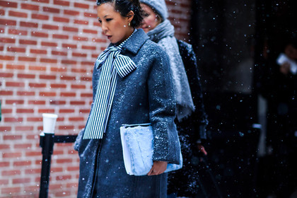 atmosphere details, AUTUMN WINTER 2016-2017, AW 16-17, blue bag, blue fur, bow, bow collar, detail, fashion week, frenchystyle, fur bag, FW, FW 16-17, grey coat, grey scarf, horizontal, jonathan paciullo, NEW YORK, NYFW, street style, striped scarf, stripes, woman
