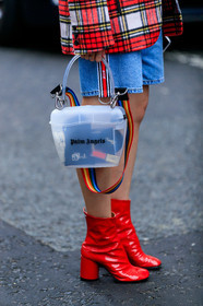 blue denim, checked, denim shorts, graphic bag, graphic jacket, high heels, leather bag, leather shoes, maison martin margiela, palm angels, plaid, printed bag, printed jacket, red boots, red jacket, tabi shoes, tartan, transparent bag, varnished leather shoes, street style, jonathan paciullo, FW, frenchystyle, fashion week, LFW, LONDON, AUTUMN WINTER 2019-2020, AW 19-20, FW 19-20, FALL WINTER 2019-2020, vertical, atmosphere details, detail