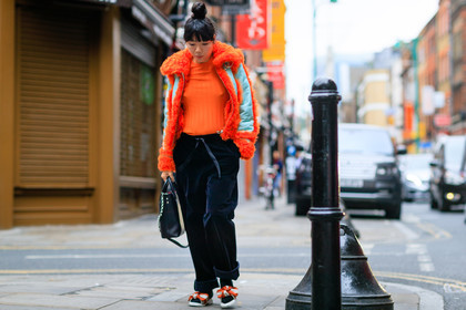 atmosphere details, black bag, black pants, fashion week, frenchystyle, full length, fur jacket, FW, horizontal, jonathan paciullo, leather bag, LFW, LONDON, orange fur, orange jacket, orange top, shearling, SPRING SUMMER 2017, SS 17, street style, susie lau, trousers, velvet, woman