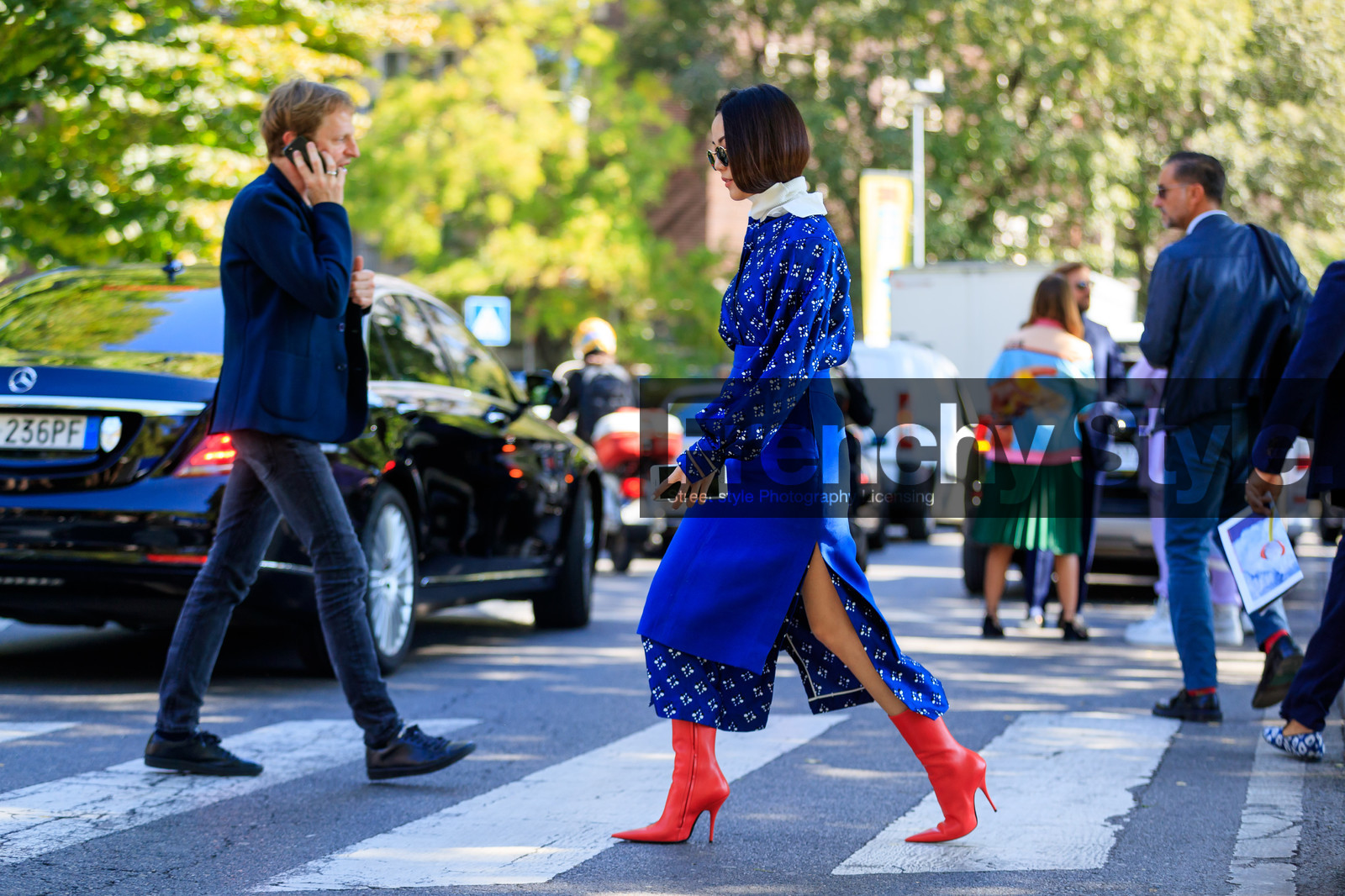 atmosphere details, blue dress, blue skirt, fashion week, frenchystyle, full length, FW, graphic dress, high heels, horizontal, jonathan paciullo, leather shoes, MFW, MILAN, printed dress, red shoes, SPRING SUMMER 2018, SS 18, street style, sunglasses, white sweater, yoyo cao