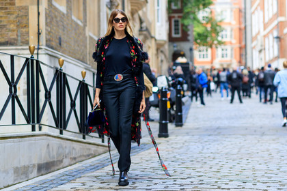 atmosphere details, black bag, black pants, black shoes, black sweater, fashion week, floral, flowers, frenchystyle, full length, FW, horizontal, jonathan paciullo, leather bag, leather shoes, LFW, LONDON, printed jacket, SPRING SUMMER 2018, SS 18, street style, trousers, veronika heilbrunner