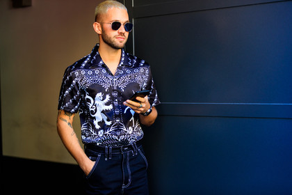 alice & j.s, atmosphere details, black pants, black shirt, detail, fashion week, frenchystyle, FW, graphic shirt, horizontal, jonathan paciullo, MFW, MILAN, printed shirt, SPRING SUMMER 2018, SS 18, street style, sunglasses, trousers