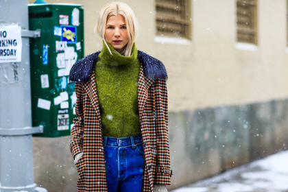 atmosphere details, AUTUMN WINTER 2016-2017, AW 16-17, blue denim, checked coat, denim pants, detail, fashion week, frenchystyle, fur collar, FW, FW 16-17, green sweater, horizontal, jeans, jonathan paciullo, NEW YORK, NYFW, plaid, Samantha Angelo, street style, trousers, turtleneck sweater, woman