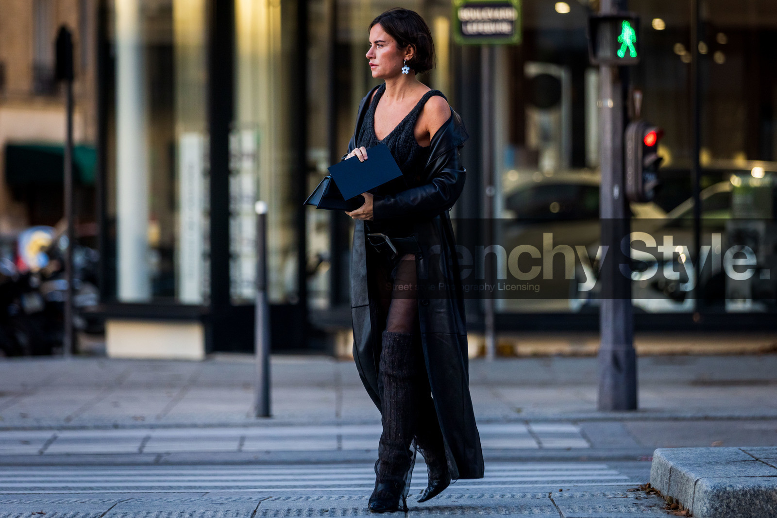 acne studios looks, belt, black belt, black boots, black coat, coat, fringes, grey knitwear, knitwear, large belt, leather coat, long coat, Marta Cygan, socks, transparent, wool socks, street style, jonathan paciullo, FW, frenchystyle, fashion week, PFW, PARIS, SPRING SUMMER 2022, SS 22, horizontal, atmosphere details, full length