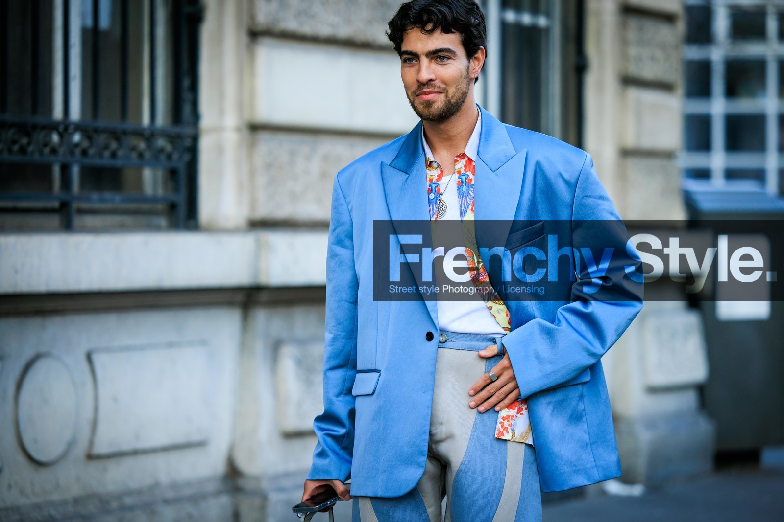 menswear, fashion week, frenchystyle, FW, jonathan paciullo, street style, PFW, PARIS, AUTUMN WINTER 2022-2023, FALL WINTER 2022-2023, FW 22-23, atmosphere details, detail, horizontal