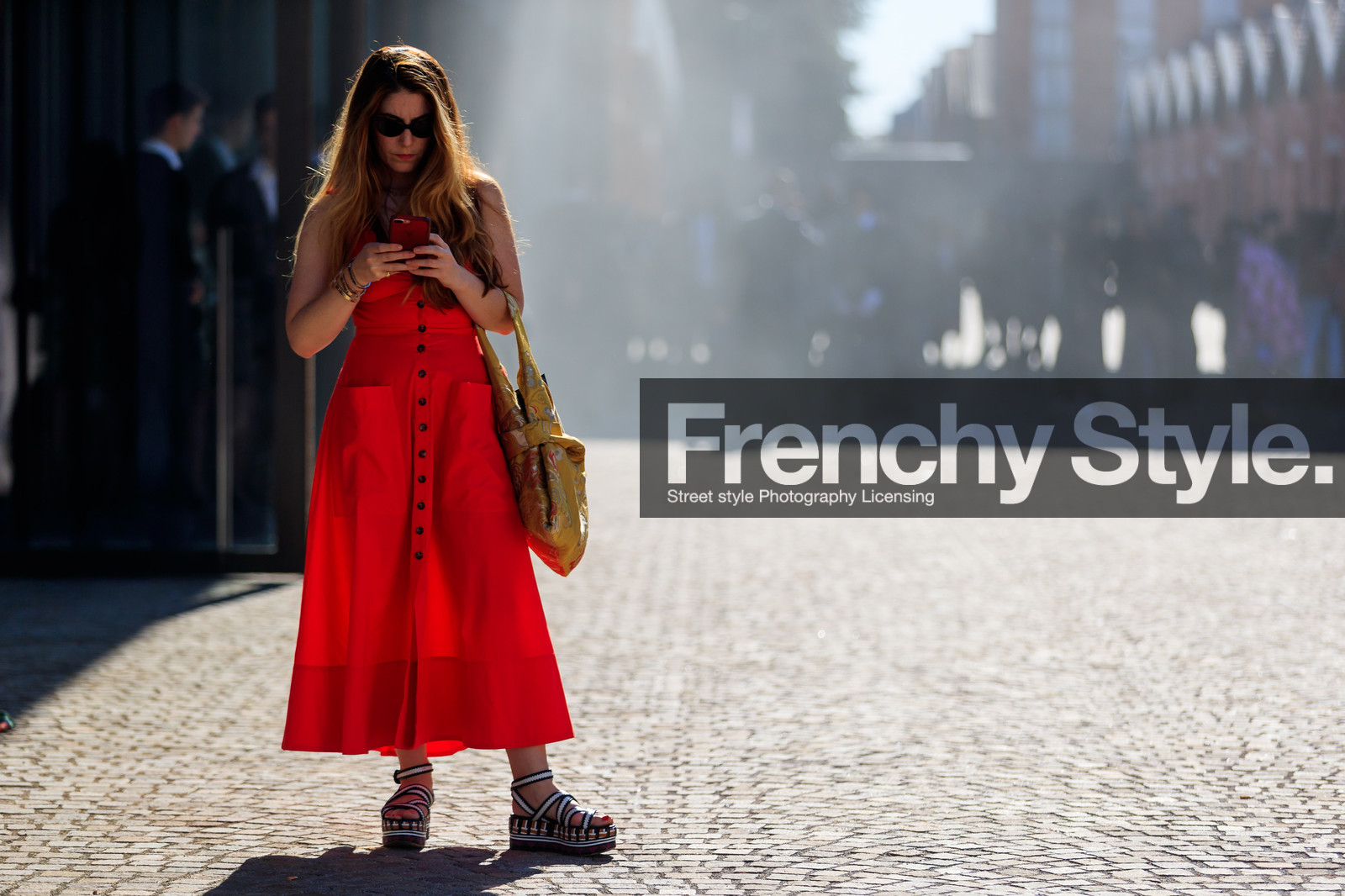atmosphere details, black and white shoes, fashion week, frenchystyle, full length, FW, horizontal, jonathan paciullo, leather bag, leather shoes, MFW, MILAN, red dress, SPRING SUMMER 2018, SS 18, street style, sunglasses, yellow bag