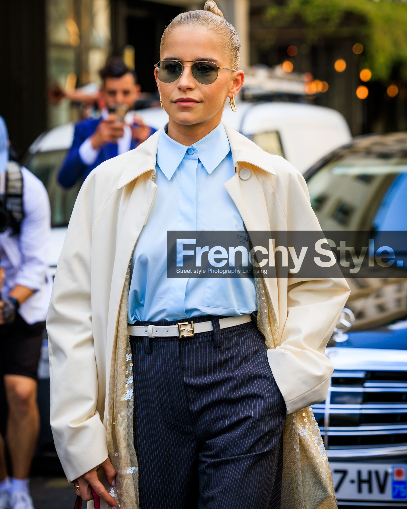 fashion week, frenchystyle, FW, jonathan paciullo, street style, PFW, PARIS, FW 23-24, FALL WINTER 2023-2024, AUTUMN WINTER 2023-2024, HAUTE COUTURE, vertical, atmosphere details, detail