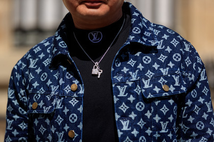 street style, jonathan paciullo, FW, frenchystyle, fashion week, PFW, PARIS, SPRING SUMMER 2019, SS 19, horizontal, atmosphere details, detail