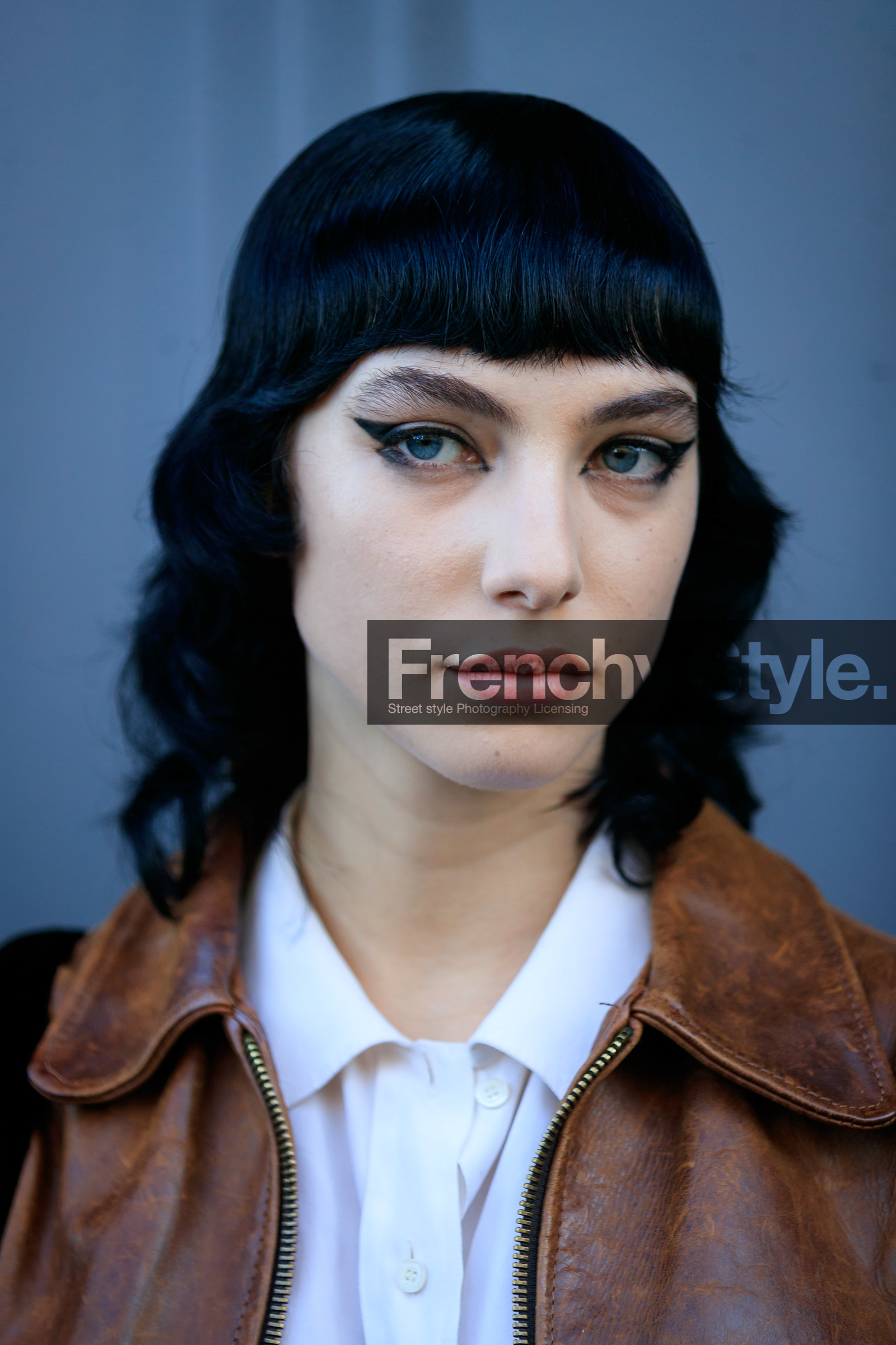 make up, make up details, close up detail, black eyeliner, hair details, devon ross, street style, jonathan paciullo, FW, frenchystyle, fashion week, MFW, MILAN, SPRING SUMMER 2021, SS 21, vertical, detail, portrait, model