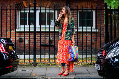 atmosphere details, camo jacket, camouflage, fashion week, floral, flowers, frenchystyle, full length, FW, graphic bag, graphic dress, graphic jacket, green jacket, high heels, horizontal, jonathan paciullo, leather bag, leather shoes, LFW, LONDON, multicolor bag, olga karput, printed bag, printed dress, printed jacket, red dress, red shoes, SPRING SUMMER 2018, SS 18, street style, striped bag