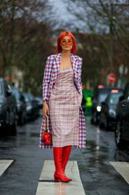 amalie gassmann, orange hair, dyed hair, red dress, red jacket, red leather boots, red bag, checked dress, checked jacket, plaid jacket, plaid dress, long jacket, long dress, scale sunglasses, big sunglasses, round shape sunglasses, floral embroidered bag, high boots, used jacket, kitten heels boots, navy blue dress, navy blue jacket, rope strap bag, fashion week, frenchystyle, FW, jonathan paciullo, street style, PFW, PARIS, vertical, full length