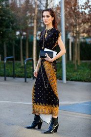 black bag, black dress, black shoes, eyeliner, eyeshadow, graphic dress, high heels, leather bag, leather shoes, louis vuitton, model, necklace, printed dress, teddy quinlivan, PARIS, PFW, street style, jonathan paciullo, FW, frenchystyle, fashion week, AUTUMN WINTER 2019-2020, AW 19-20, FALL WINTER 2019-2020, FW 19-20, vertical, full length