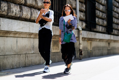 street style, jonathan paciullo, FW, frenchystyle, fashion week, PFW, PARIS, SPRING SUMMER 2019, SS 19, christina paik, horizontal, atmosphere details, full length