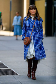 jenny cipoletti, blue trench coat, belted trench coat, checked trench coat, plaid trenchcoat, white dress, high collar dress, ruffle dress, silk dress, mid long dress, brown leather bag, round shape bag, crossbody bag, animal skin boots, high boots, brown leather boots, michael kors bag, fashion week, frenchystyle, FW, jonathan paciullo, street style, NYFW, NEW YORK, AUTUMN WINTER 2020-2021, FALL WINTER 2020-2021, FW 20-21, vertical, full length