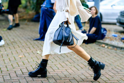 atmosphere details, black bag, black boots, detail, fashion week, frenchystyle, FW, horizontal, jonathan paciullo, leather bag, leather shoes, LFW, LONDON, louis vuitton, ranger boots, SPRING SUMMER 2017, SS 17, street style, white knit, white skirt, white sweater, woman