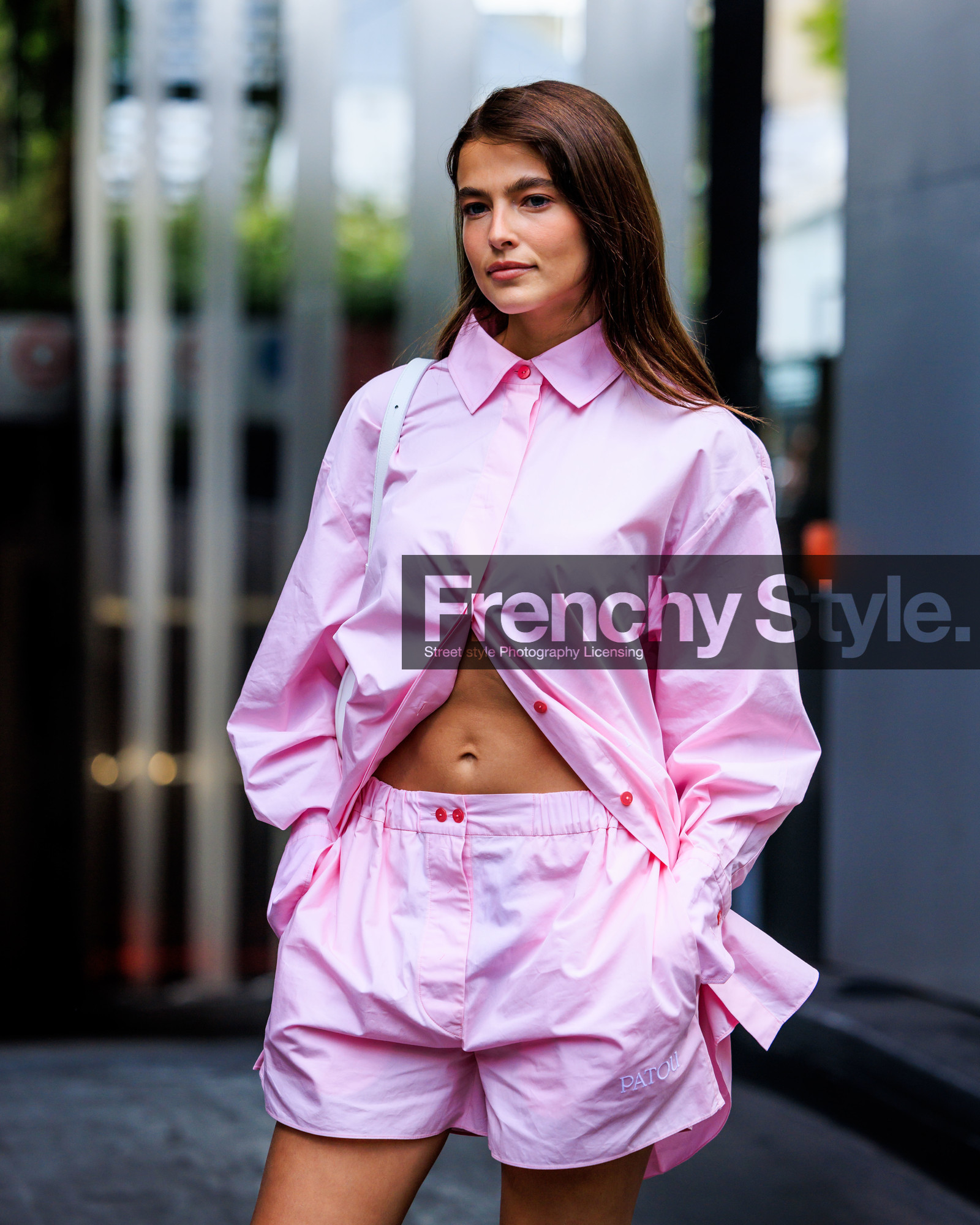 fashion week, frenchystyle, FW, jonathan paciullo, street style, PFW, PARIS, AUTUMN WINTER 2023-2024, FALL WINTER 2023-2024, FW 23-24, HAUTE COUTURE, vertical, atmosphere details, detail