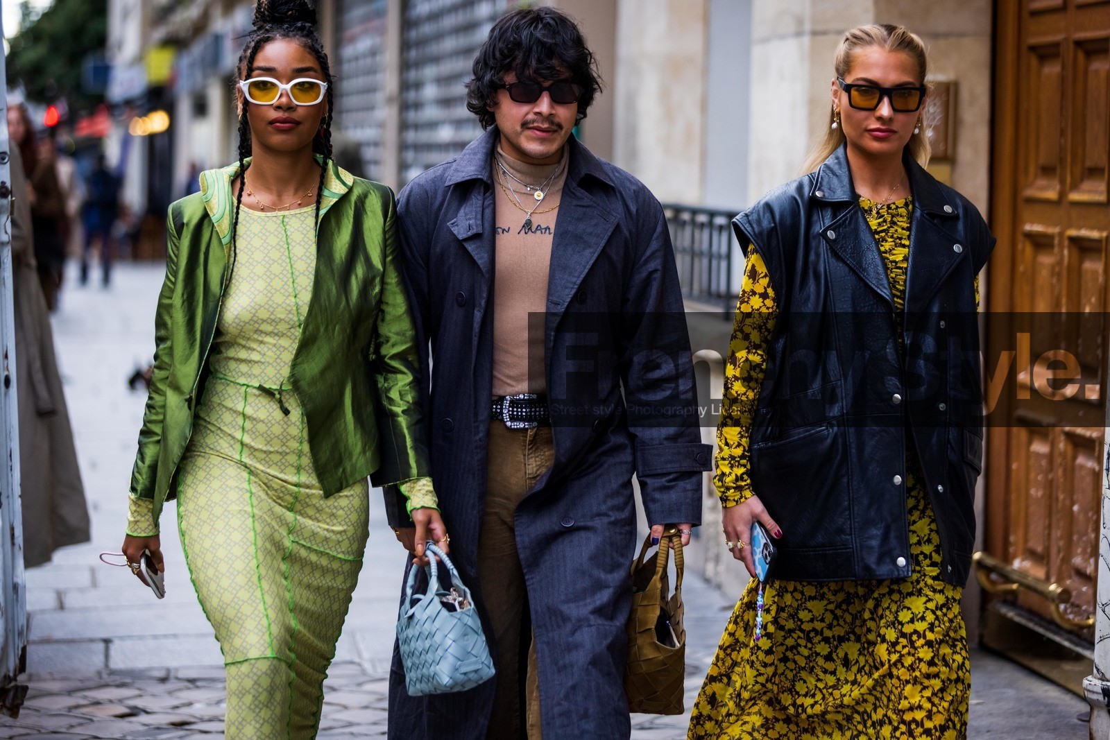 bag, belt, black sunglasses, blue bag, brown bag, color, dress, floral dress, flower print, green dress, green jacket, grey trenchcoat, jacket, leather bag, leather jacket, Maria Wos, menswear, nude turtleneck, Petra Henriette, print, printed dress, Rune Jatoche, sleveless perfecto, sunglasses, trenchcoat, white sunglasses, yellow dress, street style, jonathan paciullo, FW, frenchystyle, fashion week, PFW, PARIS, SPRING SUMMER 2022, SS 22, horizontal, atmosphere details