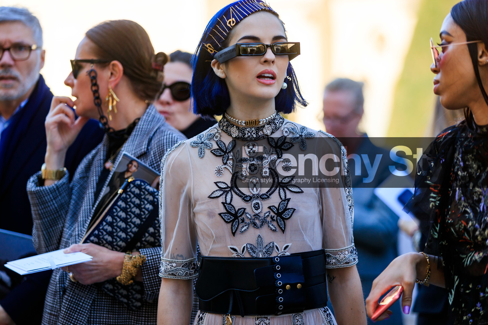 black and white, black bag, black belt, bracelet, christian dior, embroideries, graphic dress, headband, leather bag, leather belt, printed dress, rings, see through, sita abellan, sunglasses, tattoos, tulle, white dress, fashion week, frenchystyle, FW, jonathan paciullo, street style, PFW, PARIS, AUTUMN WINTER 2019-2020, AW 19-20, FALL WINTER 2019-2020, FW 19-20, horizontal, atmosphere details, detail