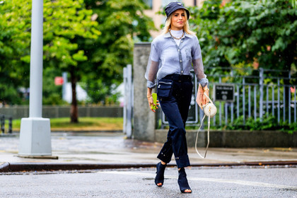 black hat, black pants, black shoes, caro daur, grey shirt, high heels, leather bag, leather shoes, necklace, open toe, prada, see through, trousers, white bag, white top, street style, jonathan paciullo, FW, frenchystyle, fashion week, NYFW, NEW YORK, SPRING SUMMER 2019, SS 19, atmosphere details, horizontal, full length