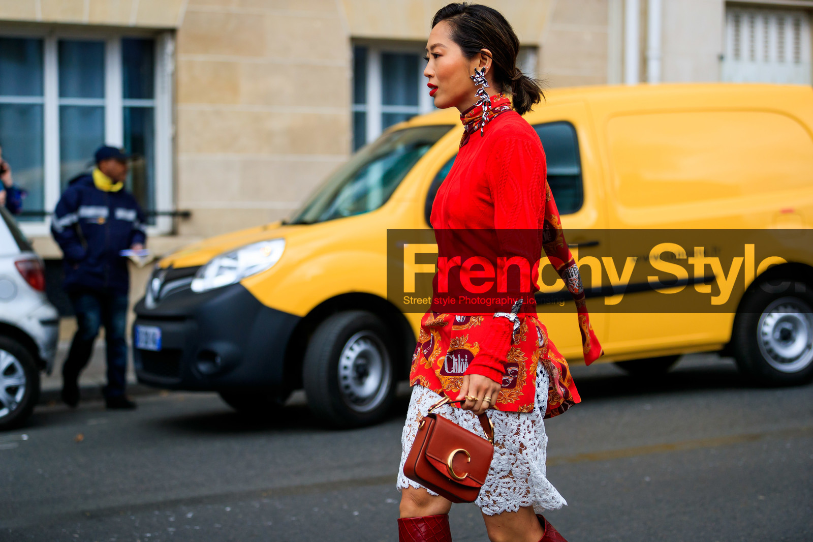 aimee song, bracelet, chloé, graphic jacket, graphic skirt, high boots, high heels, lace skirt, leather bag, leather shoes, printed jacket, printed skirt, red bag, red boots, red shirt, red sweater, white skirt, PARIS, PFW, street style, jonathan paciullo, FW, frenchystyle, fashion week, AUTUMN WINTER 2019-2020, AW 19-20, FALL WINTER 2019-2020, FW 19-20, horizontal, atmosphere details, detail