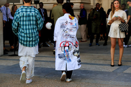 street style, jonathan paciullo, FW, frenchystyle, fashion week, PFW, PARIS, SPRING SUMMER 2019, SS 19, horizontal, atmosphere details, detail