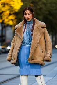 beige coat, beige jacket, blue skirt, blue top, blue turtleneck, boots, coat, jacket, leather boots, Louisa Meng, print, printed top, skirt, suede coat, suede jacket, top, turtleneck, white boots, street style, jonathan paciullo, FW, frenchystyle, fashion week, PFW, PARIS, SPRING SUMMER 2022, SS 22, vertical, atmosphere details