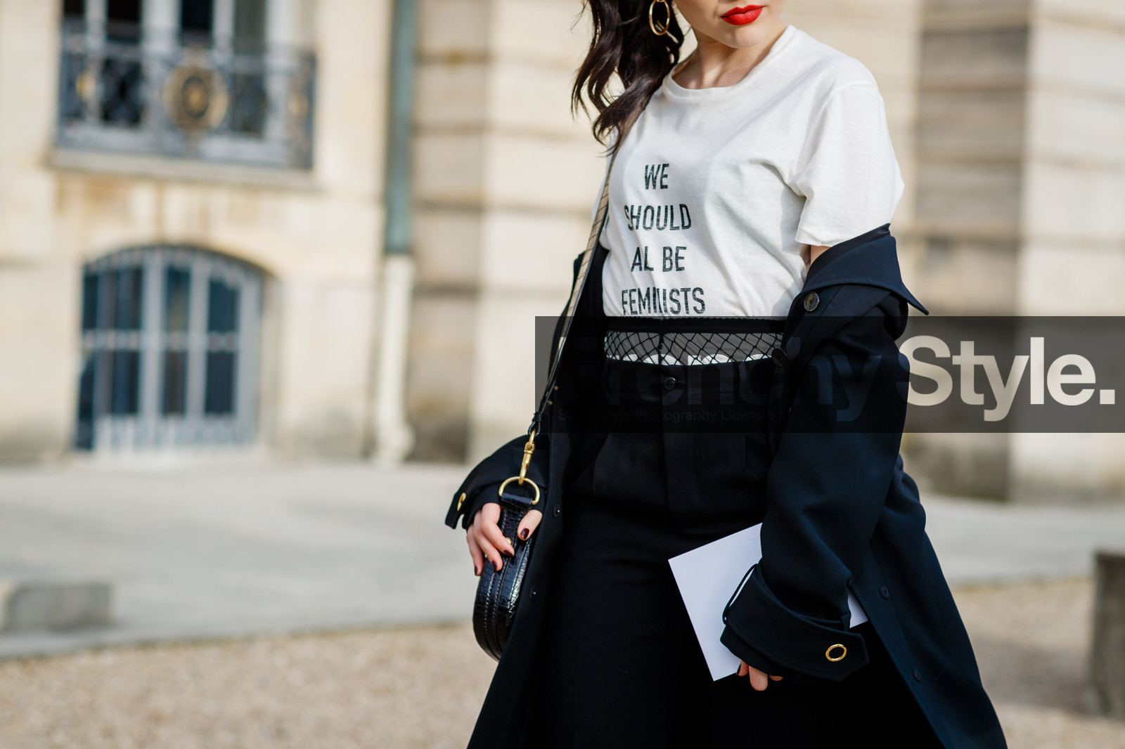 black bag, black coat, black jacket, black pants, christian dior, fishnet, leather bag, off the shoulder, printed t shirt, red lips, trousers, white t shirt, fashion week, frenchystyle, FW, jonathan paciullo, street style, PFW, PARIS, SPRING SUMMER 2017, SS 17, HAUTE COUTURE, atmosphere details, detail, horizontal, kristina bazan