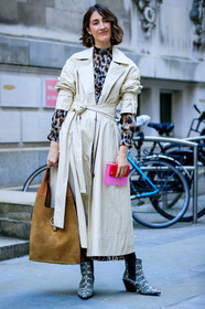 animal print, beige coat, brown bag, earrings, graphic dress, grey boots, leather bag, leather shoes, printed dress, snake print, suede bag, trench coat, fashion week, frenchystyle, FW, jonathan paciullo, street style, LFW, LONDON, AUTUMN WINTER 2019-2020, AW 19-20, FW 19-20, FALL WINTER 2019-2020, vertical, full length