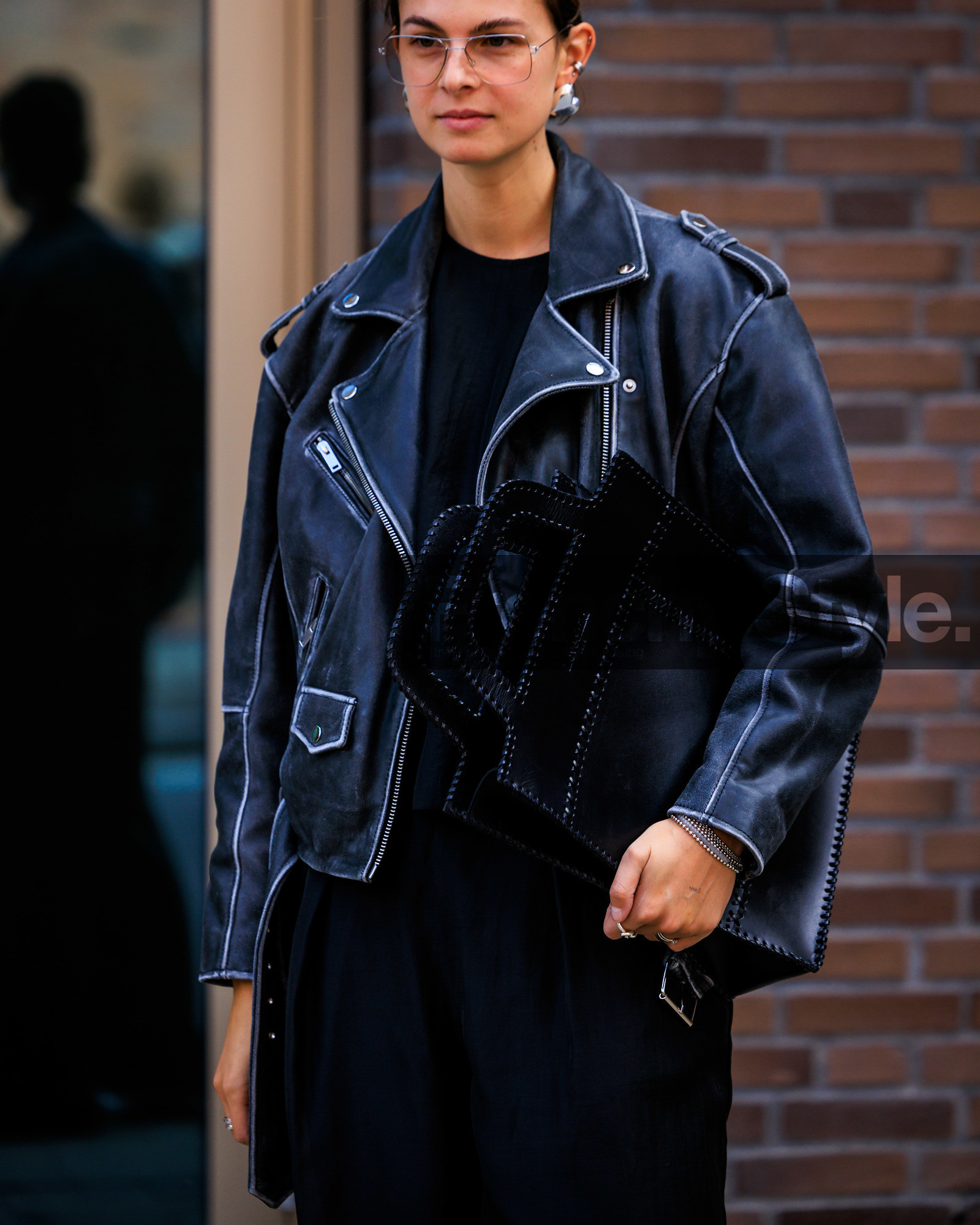 fashion week, frenchystyle, FW, jonathan paciullo, street style, COPENHAGEN, SPRING SUMMER 2024, SS 24, vertical, atmosphere details, detail