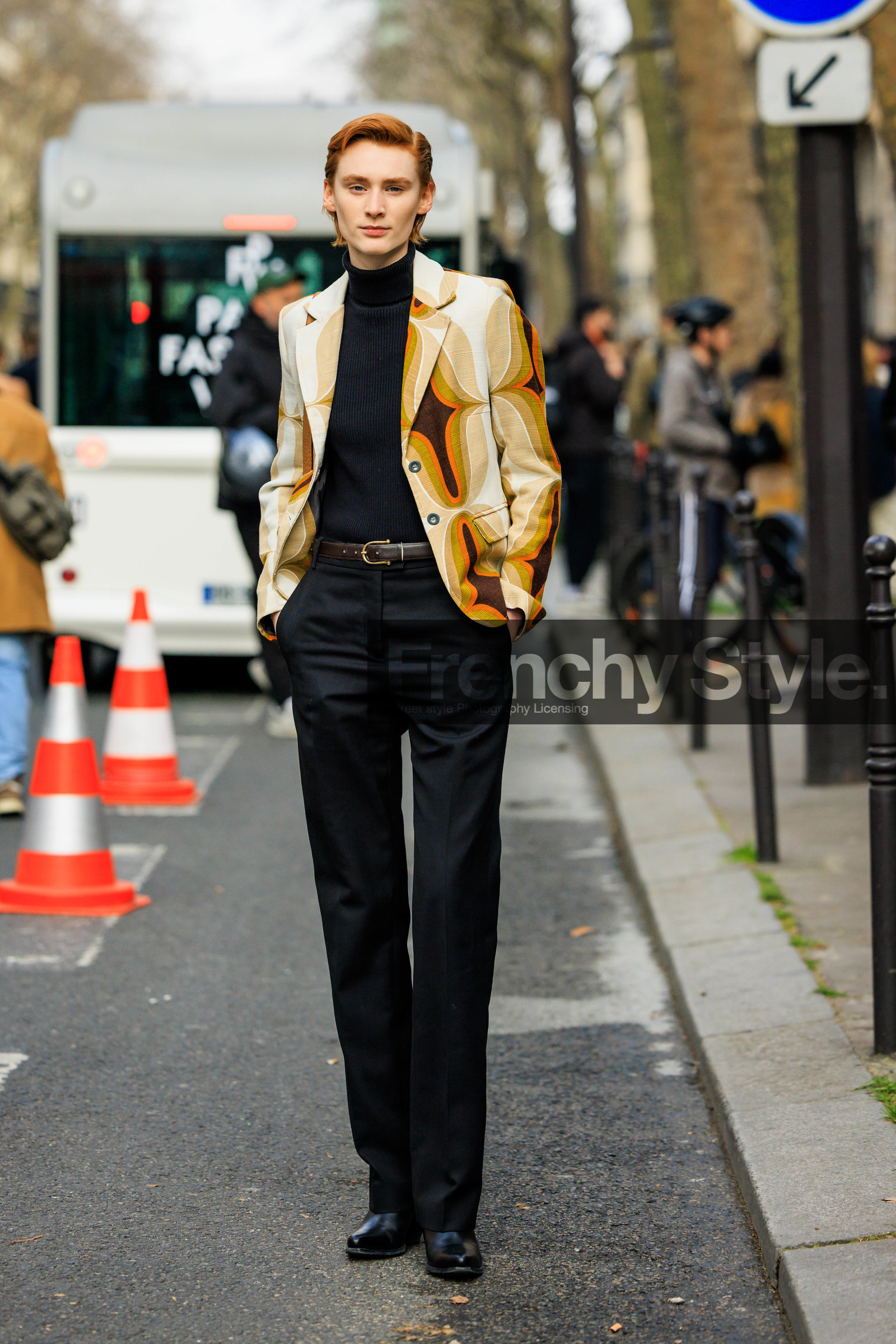 ginger hair, black turtleneck, printed blazer, brown belt, black trousers, black shoes, model, street style, jonathan paciullo, FW, frenchystyle, fashion week, AUTUMN WINTER 2022-2023, FALL WINTER 2022_2023, FW 22-23, PARIS, PFW, full length, vertical