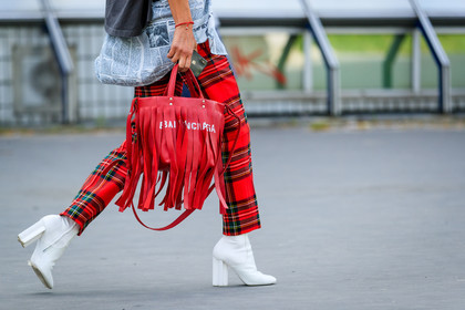 street style, jonathan paciullo, FW, frenchystyle, fashion week, PFW, PARIS, SPRING SUMMER 2019, SS 19, horizontal, atmosphere details, detail