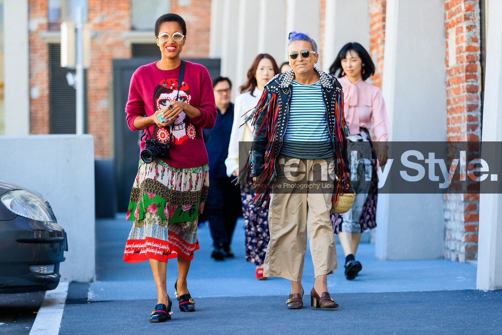 atmosphere details, beige pants, blue shoes, brown shoes, dyed hair, embroidered jacket, embroidered sweater, fashion week, floral, flowers, frenchystyle, fringes, full length, FW, graphic jacket, graphic skirt, graphic top, gucci, high heels, horizontal, jonathan paciullo, leather jacket, leather perfecto, leather shoes, MFW, MILAN, printed jacket, printed skirt, printed sweater, printed top, red sweater, SPRING SUMMER 2018, SS 18, street style, striped top, sunglasses, tamu mcpherson, trousers