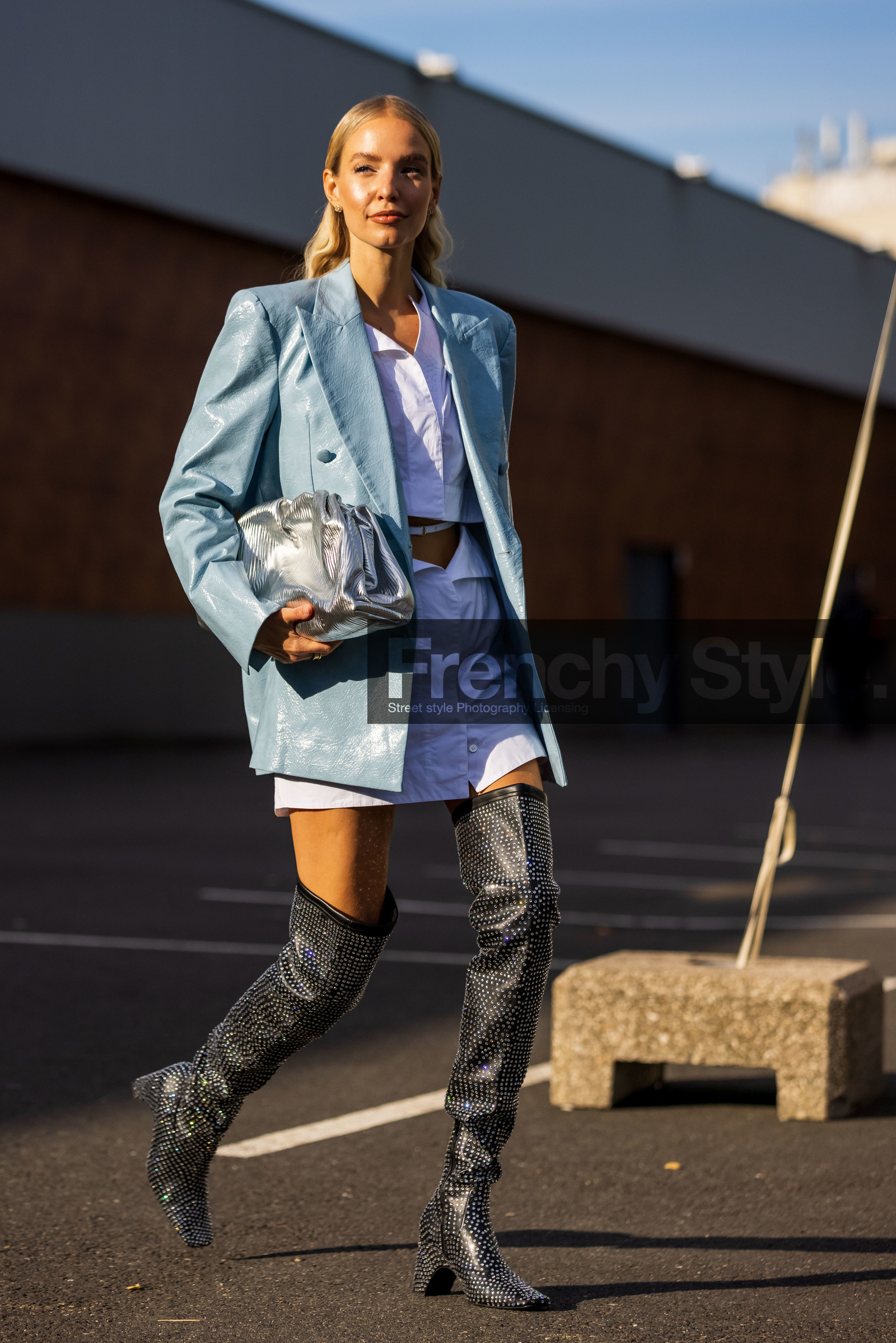 bag, blazer, blue blazer, boots, high boots, leather blazer, leather coat, Leonie Hanne, light blue blazer, light blue coat, mini skirt, shirt, silver bag, skirt, strass boots, white shirt, white skirt, street style, jonathan paciullo, FW, frenchystyle, fashion week, PFW, PARIS, SPRING SUMMER 2022, SS 22, vertical, full length