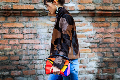 atmosphere details, AUTUMN WINTER 2017-2018, AW 17-18, blue denim, brown jacket, denim pants, detail, doina ciobanu, earrings, FALL WINTER 2017-2018, fashion week, frenchystyle, FW, FW 17-18, graphic bag, horizontal, jeans, jonathan paciullo, leather bag, loewe, MFW, MILAN, multicolor bag, patchwork, printed bag, printed jacket, street style, sunglasses, trousers
