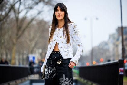 embroidered jacket, studded jacket, chanel, flared pants, black trousers, baggy pants, embroidered pants, white jacket, tweed jacket, long hair, haut couture, fashion week, frenchystyle, FW, jonathan paciullo, street style, PARIS, PFW, SPRING SUMMER 2022, SS 22, atmosphere details, detail, horizontal, leia sfez