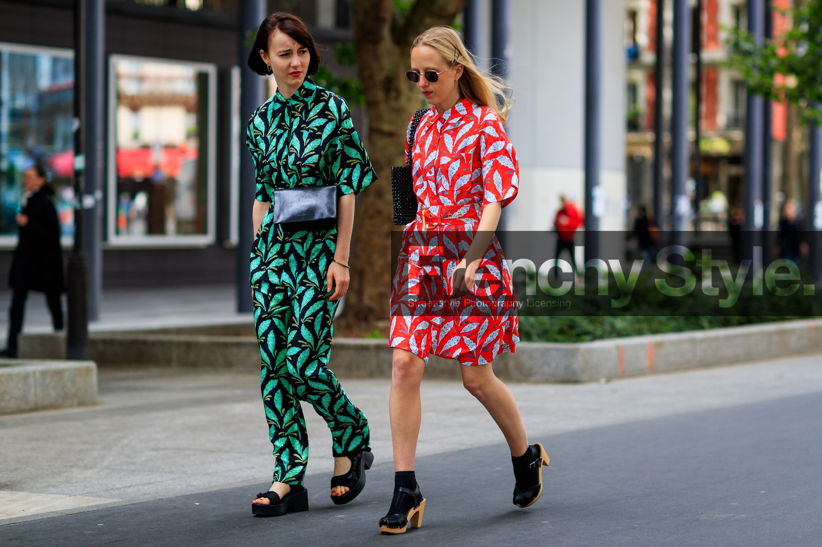 street style, jonathan paciullo, FW, frenchystyle, fashion week, PFW, PARIS, SPRING SUMMER 2019, SS 19, horizontal, atmosphere details, full length